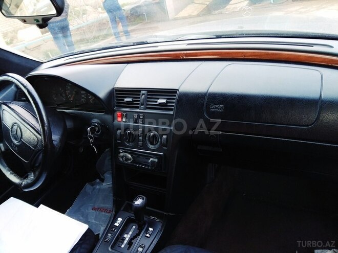 Mercedes C 180 1995, 338,000 km - 1.8 l - Bakı