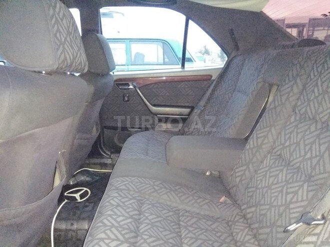 Mercedes C 180 1995, 338,000 km - 1.8 l - Bakı