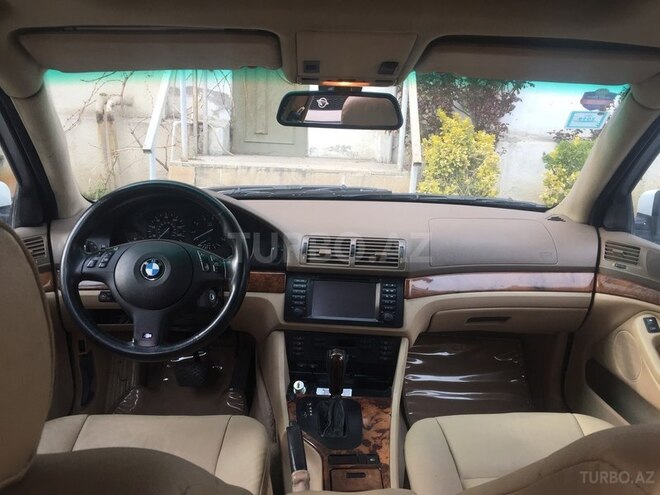 BMW 528 1999, 285,000 km - 2.8 l - Bakı