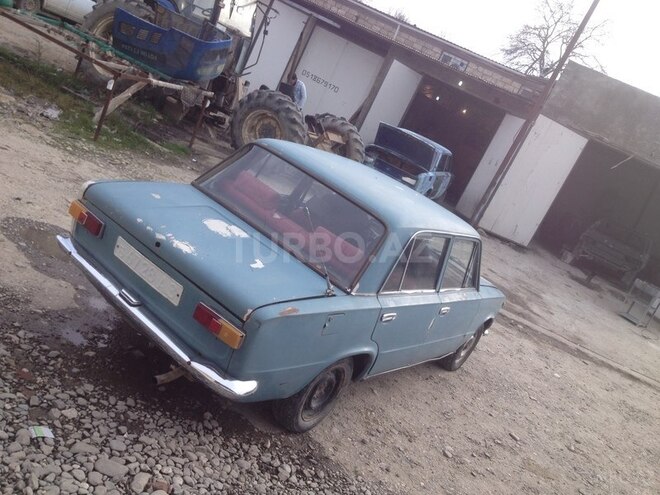 LADA (VAZ) 2101 1981, 356,000 km - 1.2 l - Quba