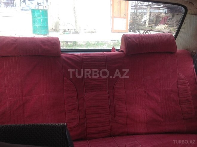 LADA (VAZ) 2101 1981, 356,000 km - 1.2 l - Quba