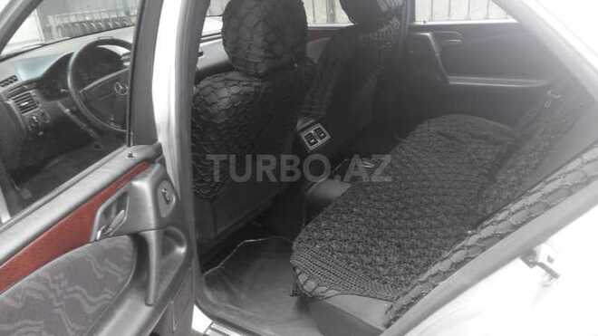 Mercedes E 230 1996, 33,000 km - 2.3 л - Bakı