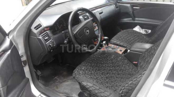 Mercedes E 230 1996, 33,000 km - 2.3 л - Bakı