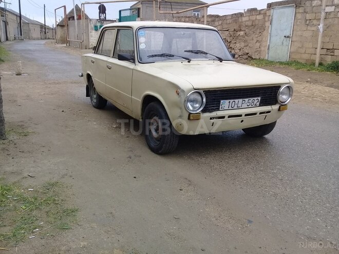 LADA (VAZ) 21011 1982, 295,880 km - 1.3 л - Bakı