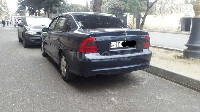 Opel Vectra 2001, 324,197 km - 1.6 l - Bakı