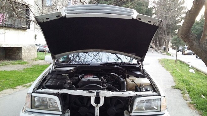 Mercedes C 230 1999, 159,700 km - 2.3 l - Bakı