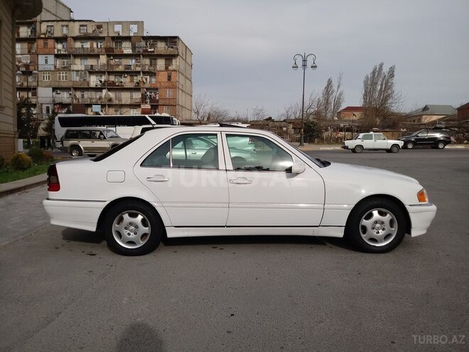 Mercedes C 230 1999, 159,700 km - 2.3 l - Bakı