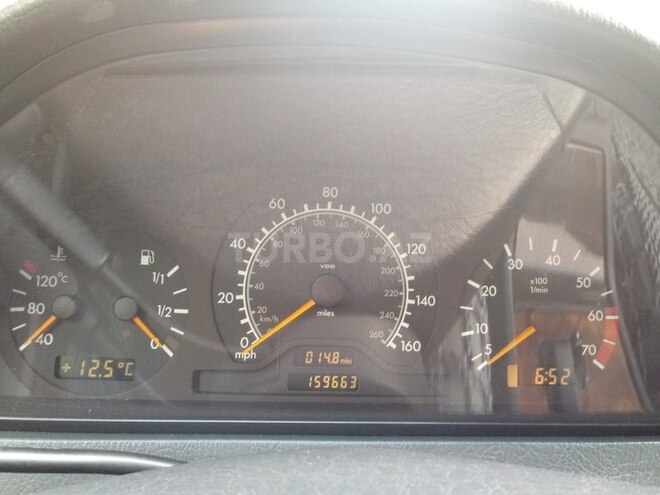 Mercedes C 230 1999, 159,700 km - 2.3 l - Bakı