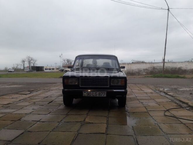 LADA (VAZ) 2107 2011, 252,525 km - 0.2 л - Salyan