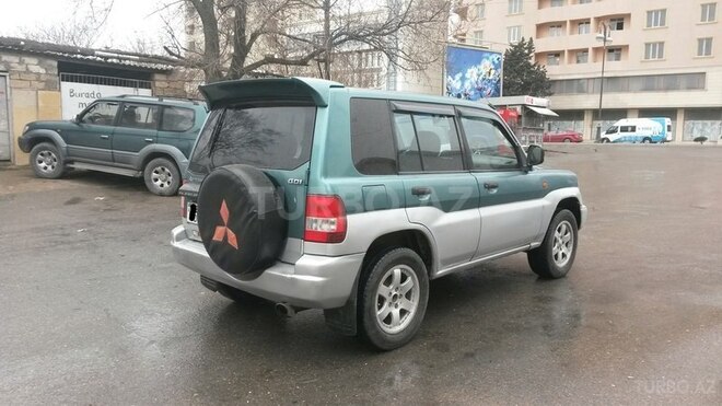 Mitsubishi Pajero io 1998, 235,000 km - 1.8 л - Bakı