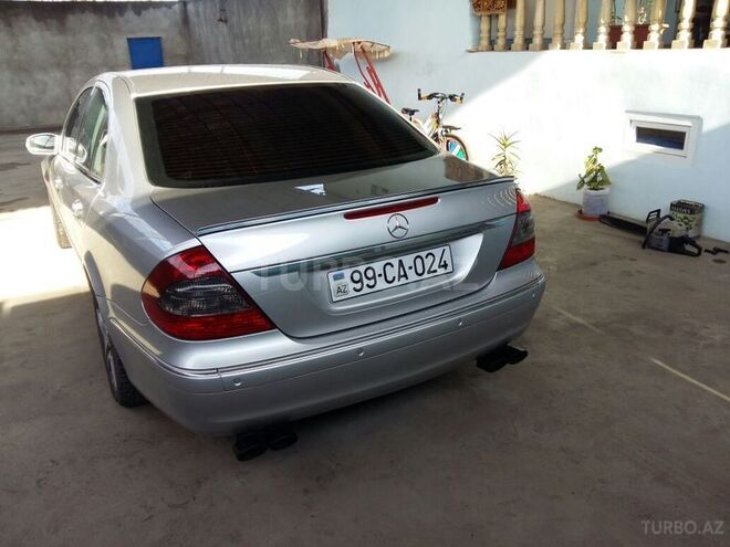 Mercedes E 240 2002, 280,445 km - 2.6 l - Ağstafa