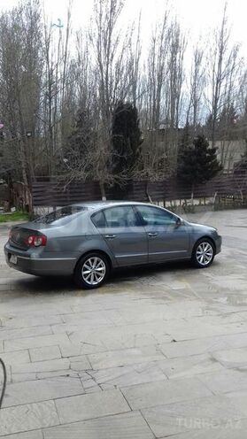 Volkswagen Passat 2006, 302,000 km - 2.0 л - Xırdalan