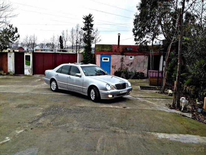 Mercedes E 280 2001, 149,000 km - 2.8 l - Lənkəran