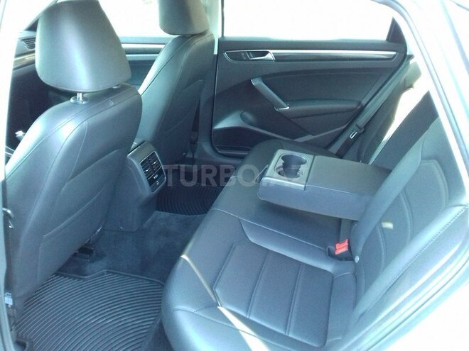 Volkswagen Passat 2016, 4,900 km - 1.8 l - Bakı
