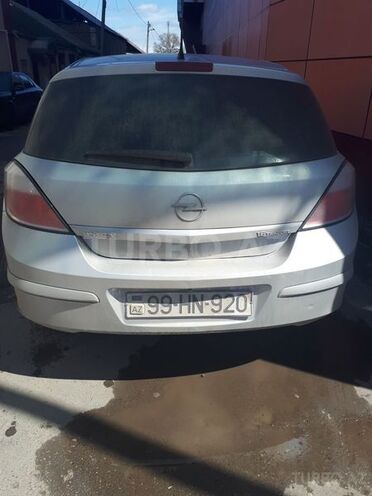 Opel Astra 2005, 218,755 km - 1.6 l - Gəncə