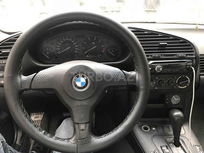 BMW 320 1992, 210,000 km - 2.0 l - Bakı