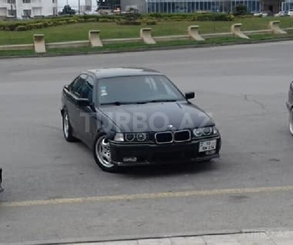 BMW 325 1992, 390,000 km - 2.5 l - Bakı