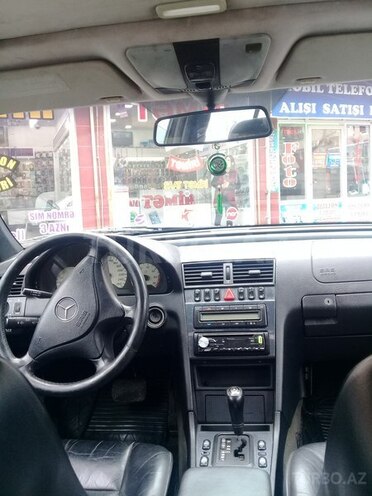 Mercedes C 240 1999, 240,000 km - 2.4 l - Bakı