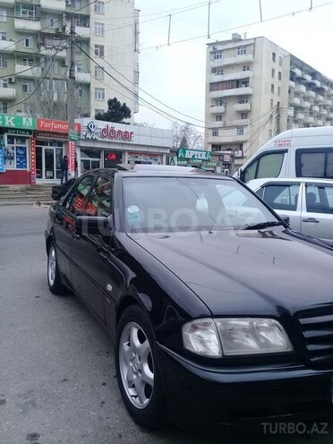 Mercedes C 240 1999, 240,000 km - 2.4 l - Bakı