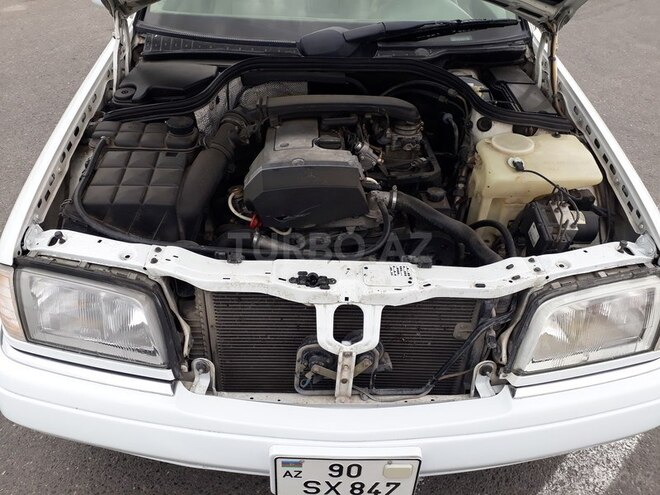 Mercedes C 230 1996, 28,266 km - 2.3 л - Sumqayıt