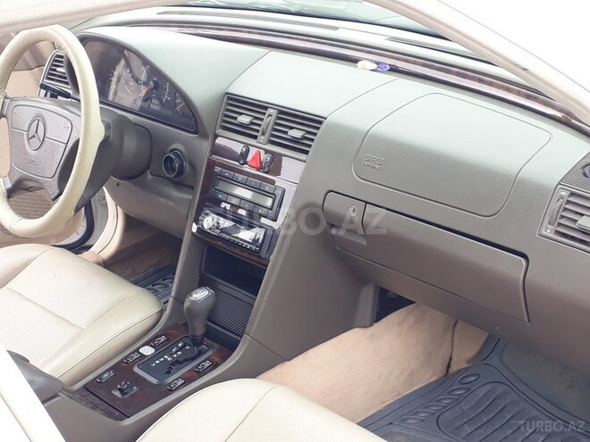 Mercedes C 230 1996, 28,266 km - 2.3 л - Sumqayıt