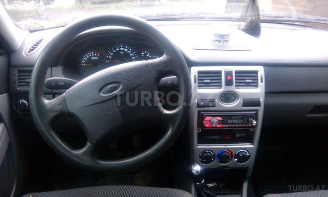 LADA (VAZ) Priora 2008, 205,000 km - 1.6 l - Qusar