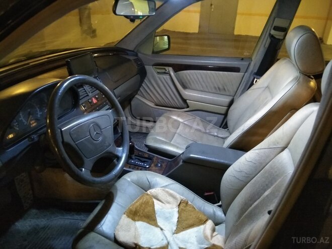 Mercedes C 220 1996, 210,000 km - 2.2 l - Bakı