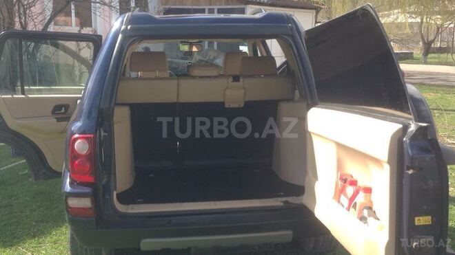 Land Rover Freelander 2004, 250,000 km - 0.3 л - Qusar