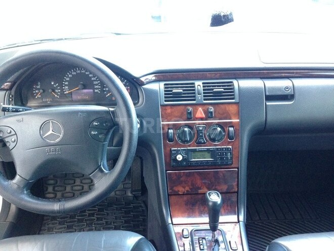 Mercedes C 280 2000, 371,500 km - 2.8 л - Bakı