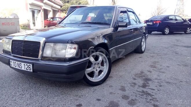 Mercedes E 200 1994, 365,000 km - 2.0 л - Bakı