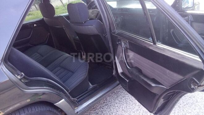 Mercedes E 200 1994, 365,000 km - 2.0 л - Bakı