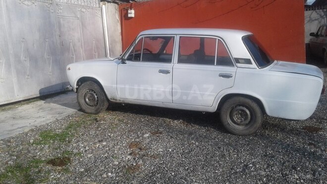 LADA (VAZ) 21011 1981, 390,000 km - 1.3 l - İsmayıllı
