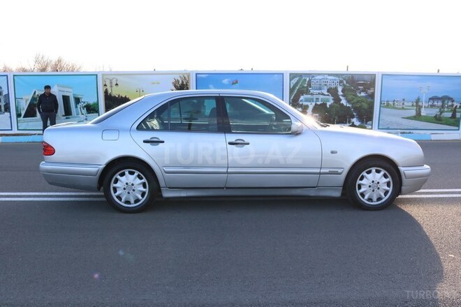Mercedes C 240 1999, 201,000 km - 2.4 l - Sumqayıt