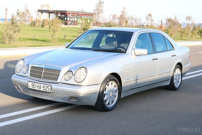 Mercedes C 240 1999, 210,000 km - 2.4 l - Sumqayıt