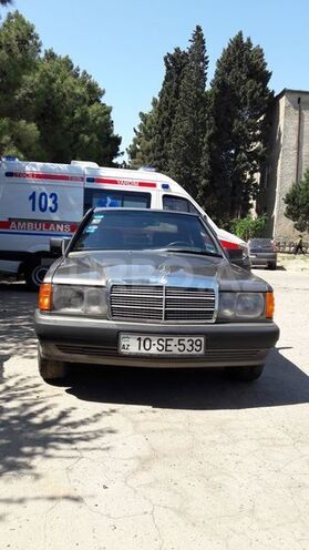 Mercedes 190 1988, 256,800 km - 2.0 л - Bakı