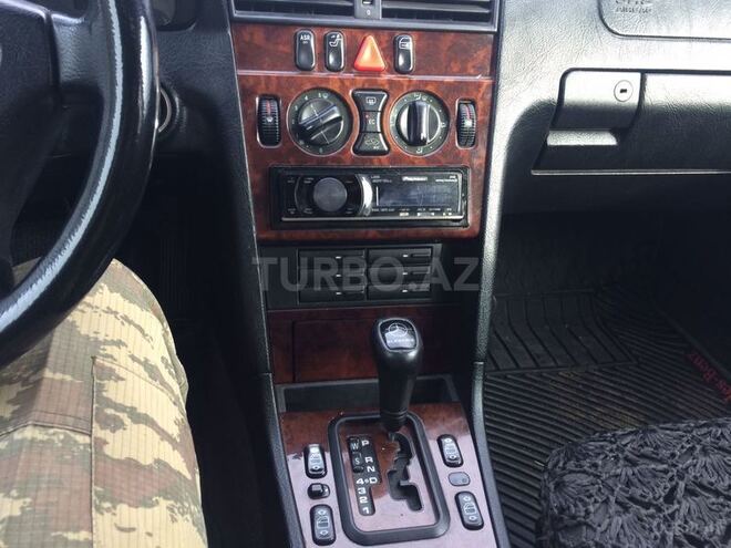Mercedes C 240 1999, 336,000 km - 2.6 л - Bakı