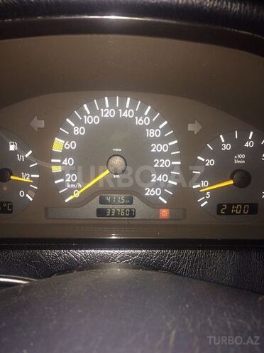 Mercedes C 240 1999, 336,000 km - 2.6 л - Bakı