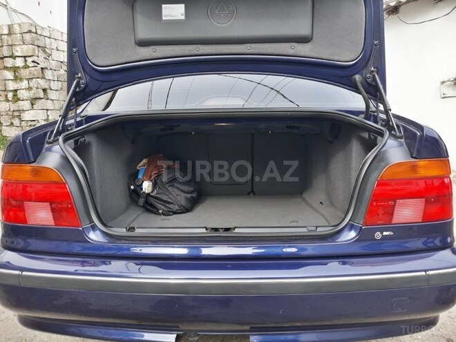BMW 523 1996, 240,000 km - 2.5 l - Bakı