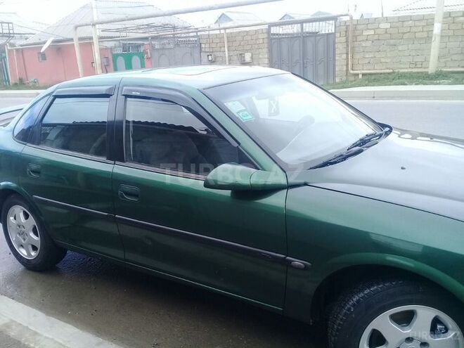 Opel Vectra 1996, 189,000 km - 1.8 л - Bakı
