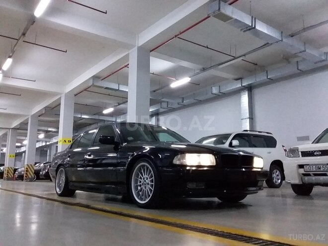 BMW 735 1998, 265,000 km - 0.4 l - Bakı