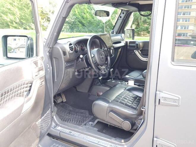 Jeep Wrangler 2012, 100,000 km - 2.8 l - Bakı