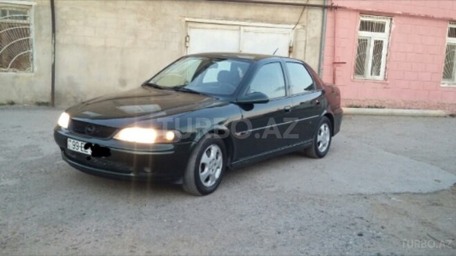 Opel Vectra 1999, 285,400 km - 1.6 l - Sumqayıt