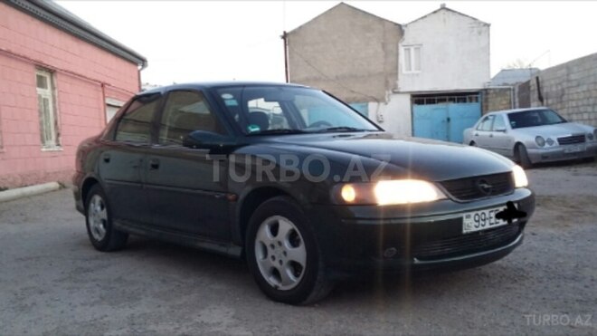 Opel Vectra 1999, 285,400 km - 1.6 l - Sumqayıt