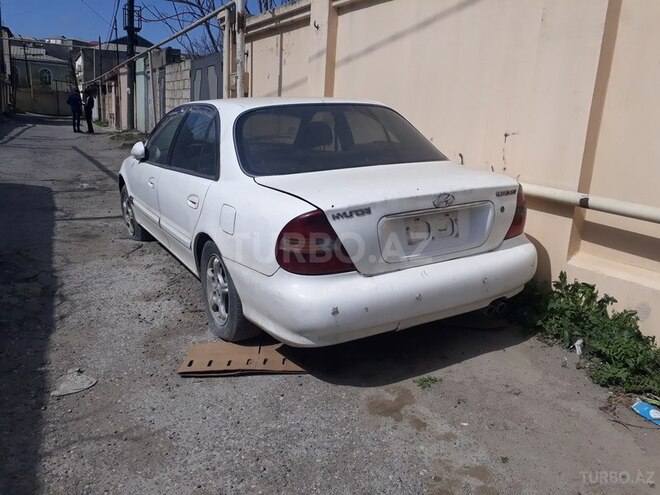 Hyundai Sonata 1998, 200,000 km - 2.0 л - Bakı