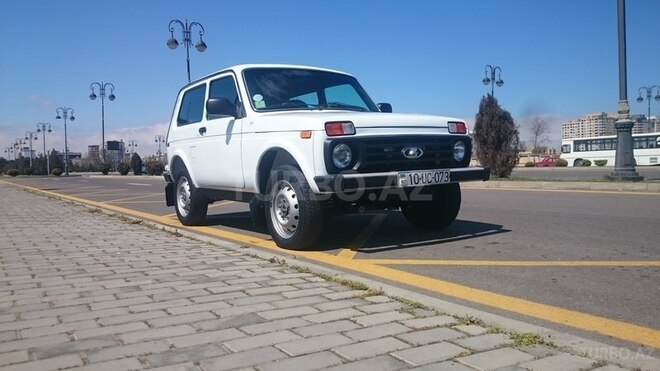 LADA (VAZ) Niva 2010, 107,000 km - 1.7 l - Bakı
