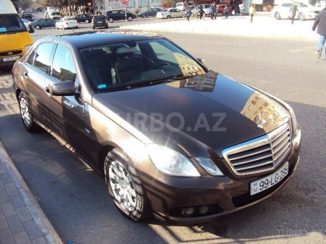 Mercedes E 220 2009, 202,000 km - 2.2 l - Bakı