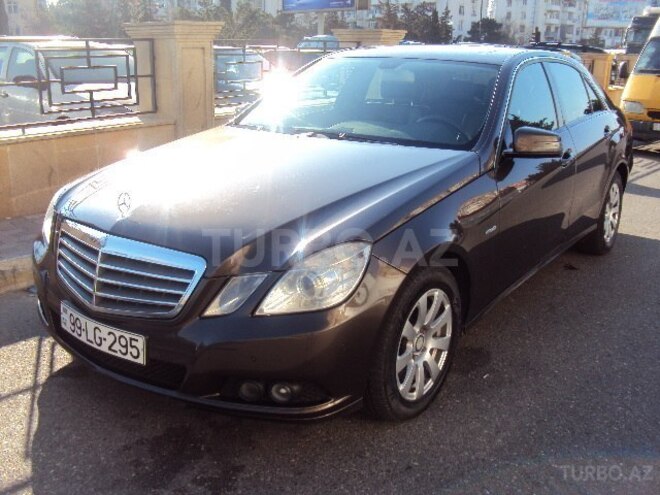 Mercedes E 220 2009, 202,000 km - 2.2 l - Bakı
