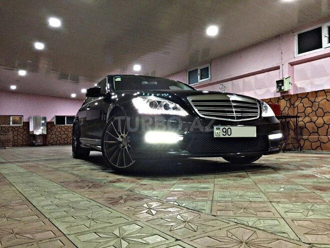 Mercedes S 350 2006, 255,000 km - 3.5 л - Masallı