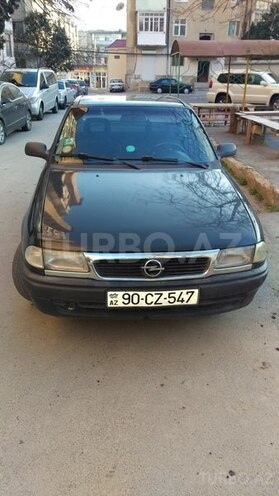 Opel Astra 1995, 100,000 km - 1.4 l - Bakı