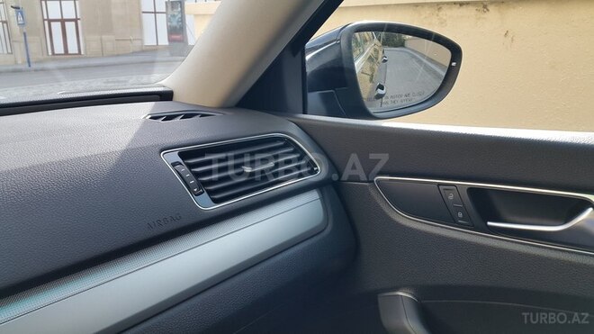 Volkswagen Passat 2017, 8,800 km - 1.8 l - Bakı
